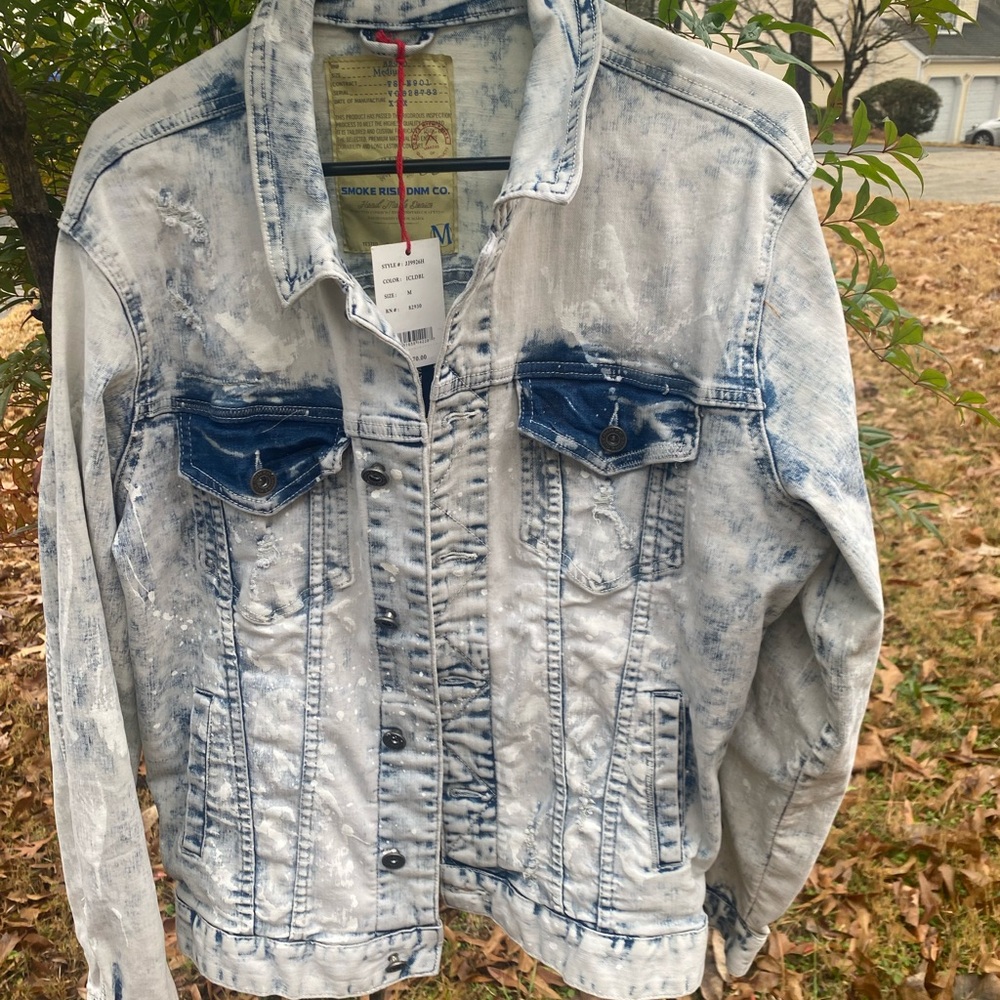 NWT Smoke rise dnm  company